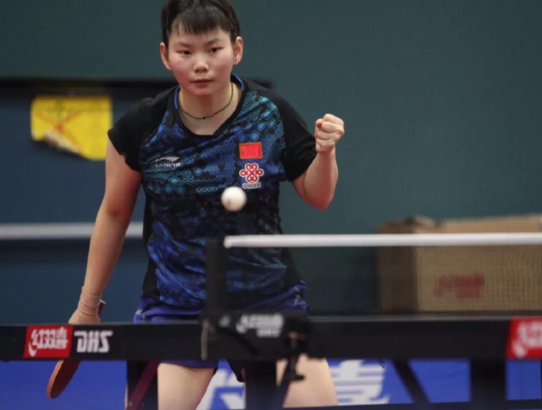 众舆论的影 众舆论的影