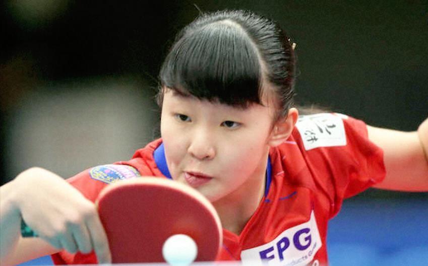 她在本次赛 她在本次赛